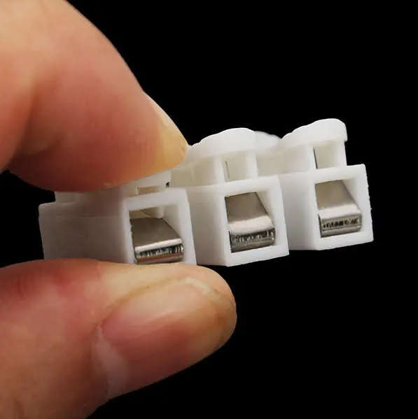 Spring Loaded Connector Block 3 Way