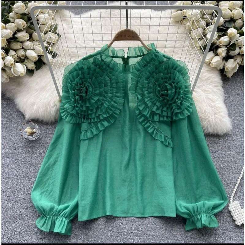 Long Sleeve Lace Flower Top