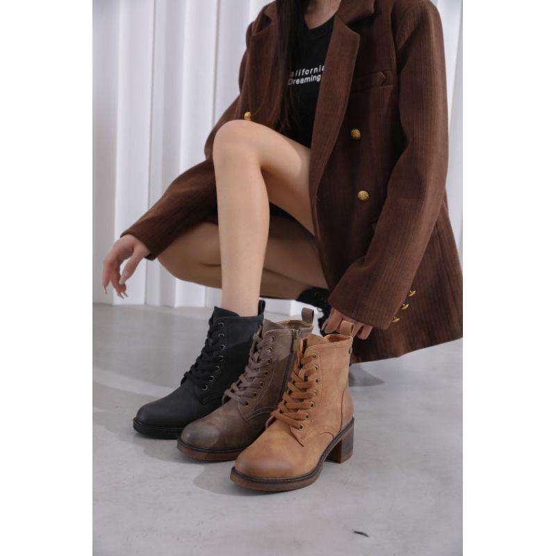 Vintage Ankle Leather Boots