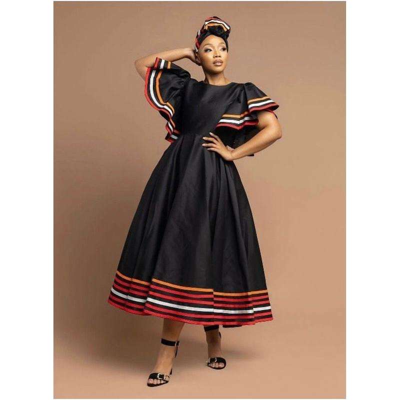 Round Neck African Sleeveless Midi Dress.