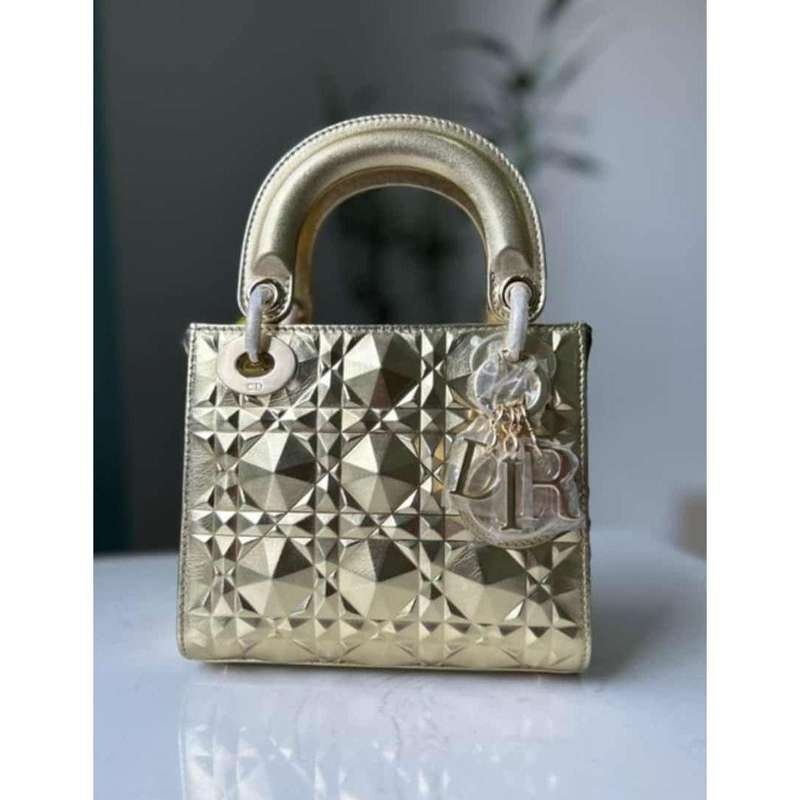 Vintage Glossy Handbag
