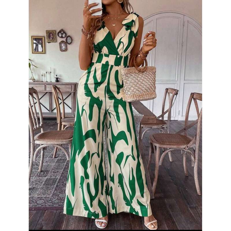 Printed High Waisted Sleeveless Jumpsuit.