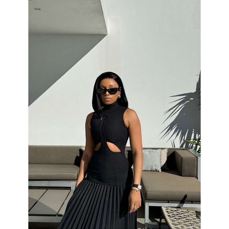 Sleeveless Pleated Flowy Maxi Elegant Cocktail Party Dress.