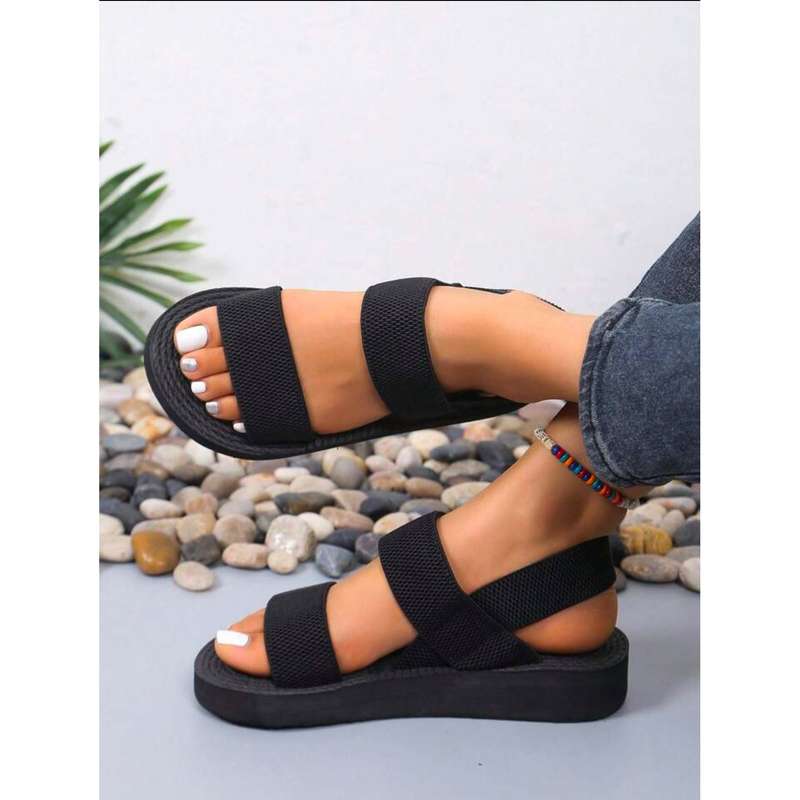 Ladies' Fashionable Simple Flat Sandals.