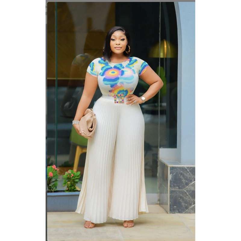 Floral Mesh Top and Pleated LONG Pant Set.