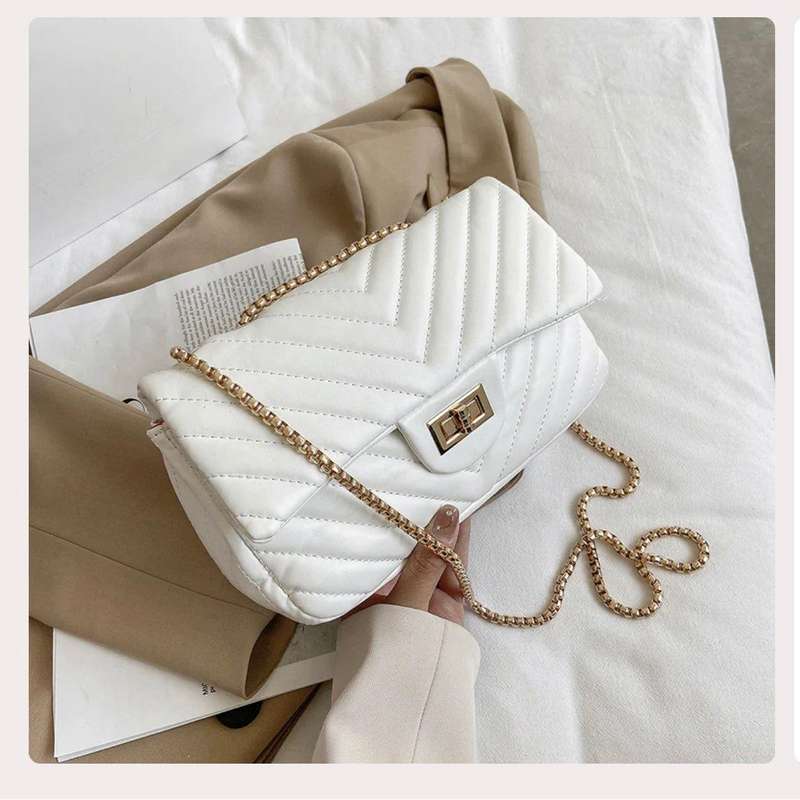 Chain Crossbody Shoulder Square Bag.