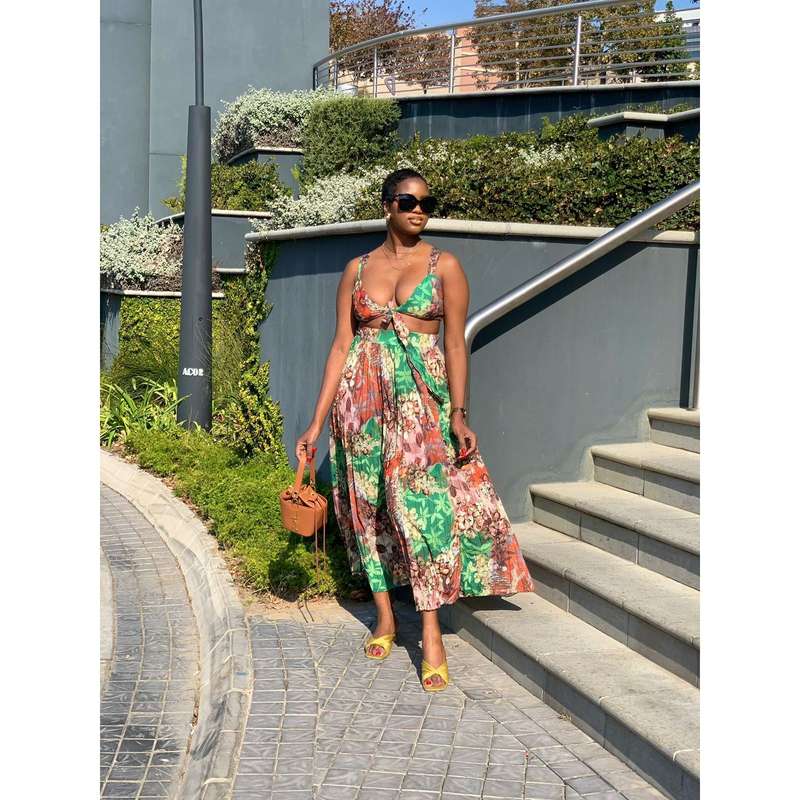 Pleated Skirt & Sleeveless Top Set - 32