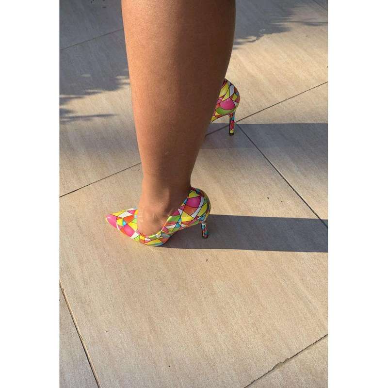 Match African Print ladies Pumps