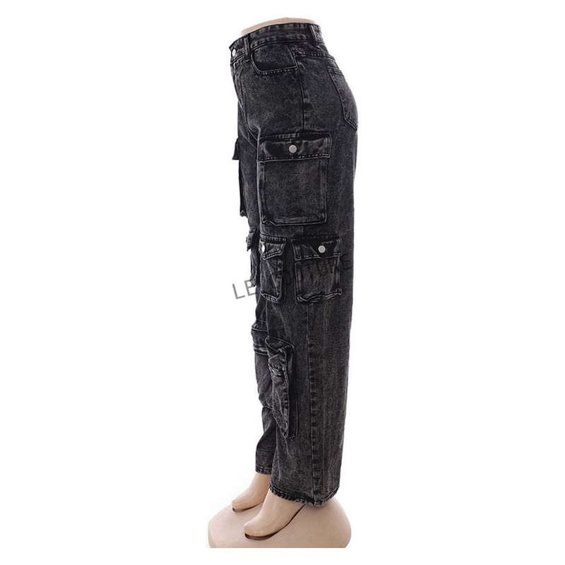 Women's Loose Fit Casual Jeans With Large Flap Pockets.