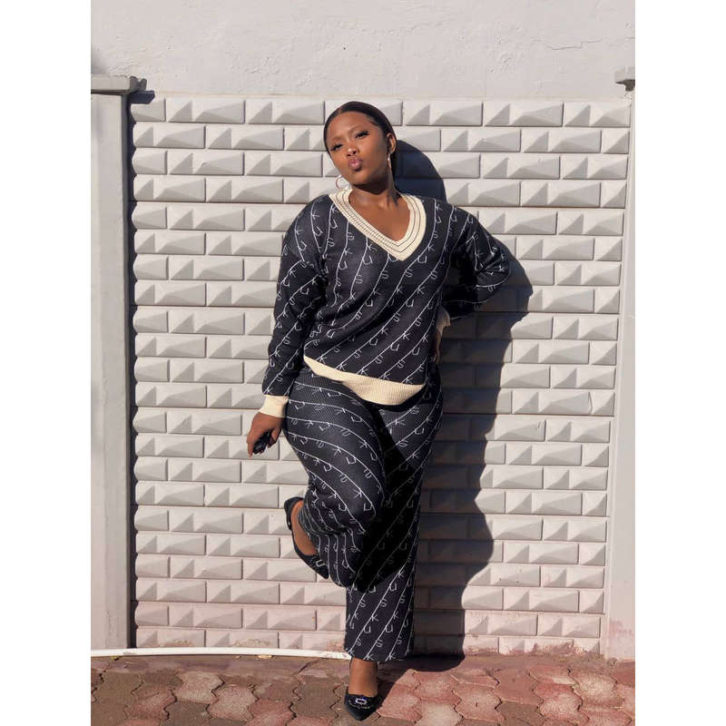 Knitted 2 piece Set