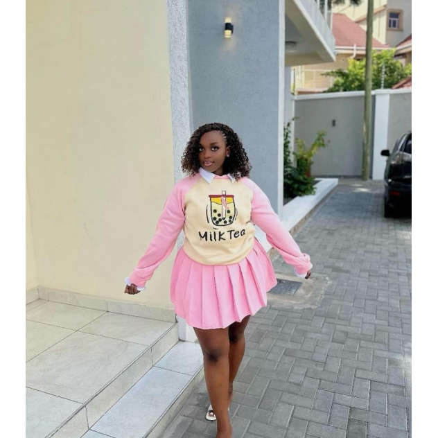 3-Piece Set a Long-Sleeve Sweatshirt And Pleated Mini Skirt