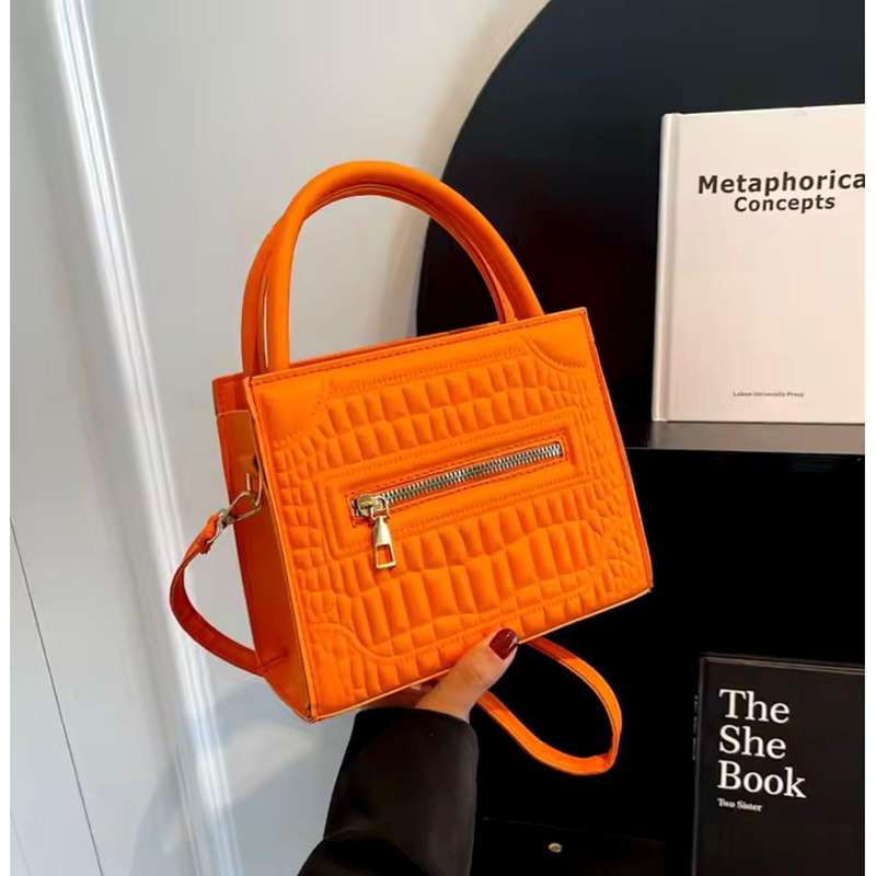 Crocodile pattern Simplicity Purse Crossbody Handbag.