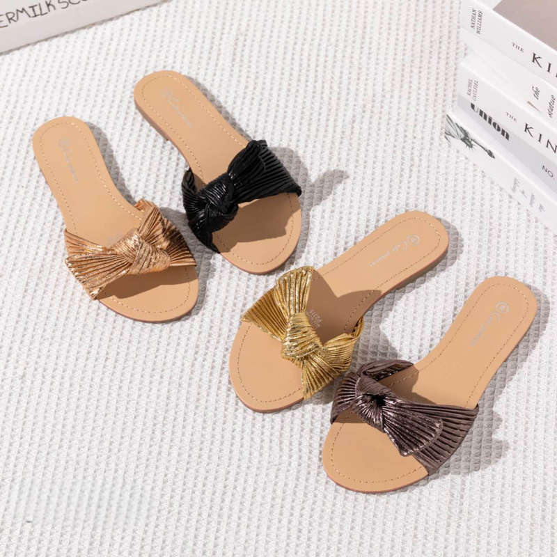 summer vintage bow chic and elegant fashionable slippers.