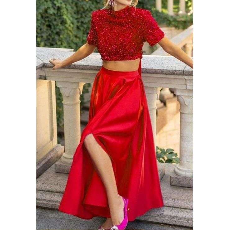 Sexy Glitter Crop Top & Skirt Set.