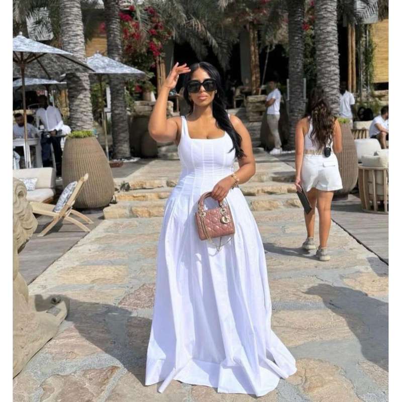 Sleeveless Formal Maxi Dress.