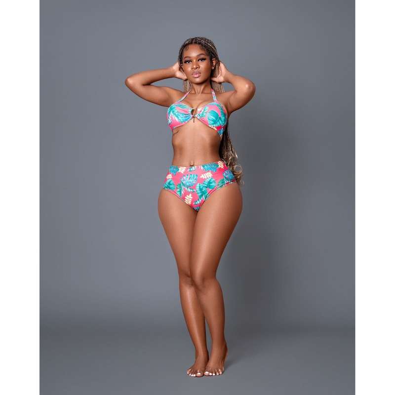 High Waist Contrast Color Floral Polyester Swimsuits Set.