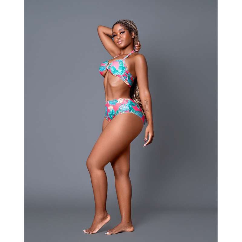 High Waist Contrast Color Floral Polyester Swimsuits Set.