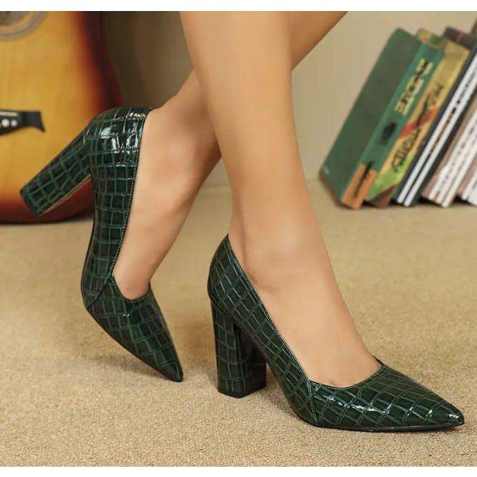Elegant Stone Pattern Pumps Pointed Toe Shoe