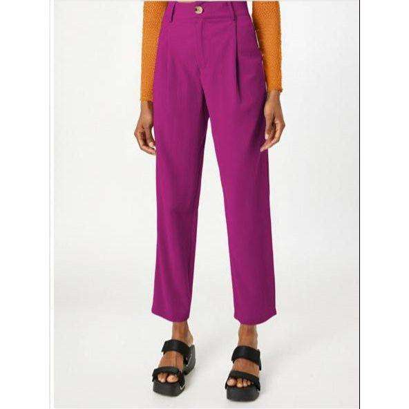 Elegant Straight-Leg Pants with Pockets