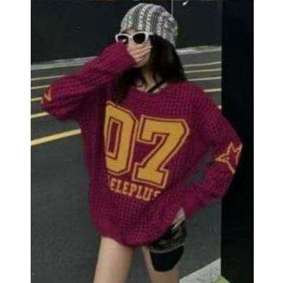 V-Neck Numbers Print Pullover Sweater