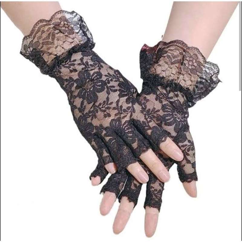 Lace Embroidered Short Fingerless Gloves