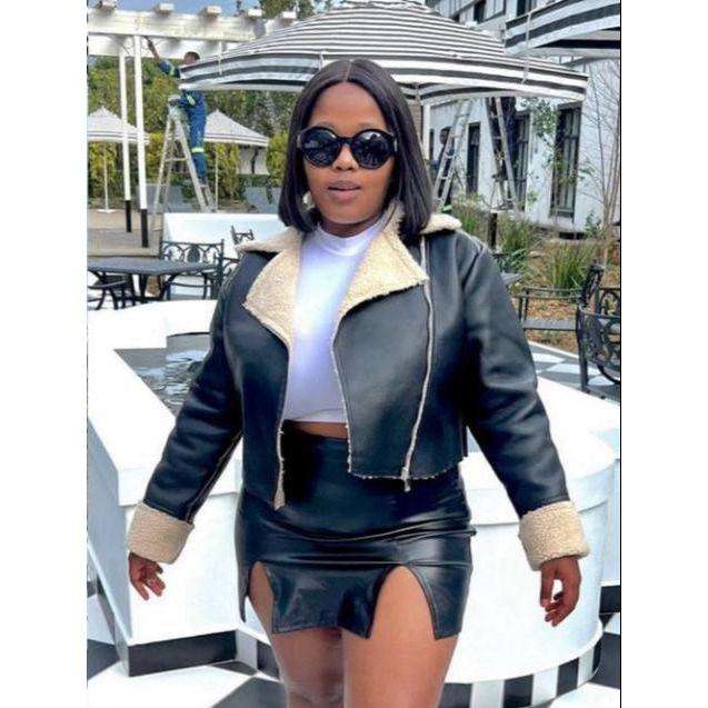 Solid Color Zip Up Faux fur jacket