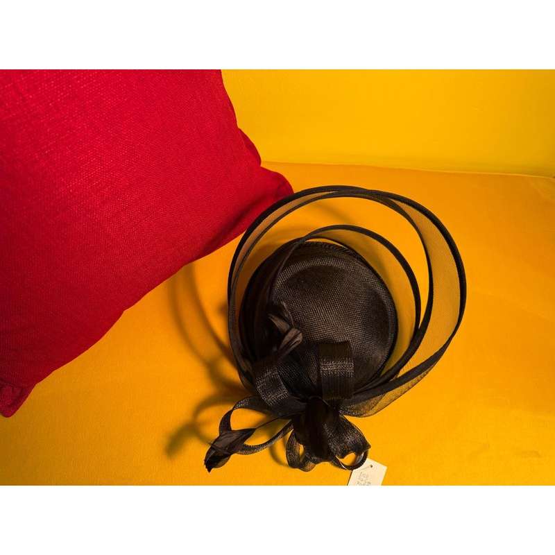High-quality fascinator Vintage Elegant Net Derby Hat