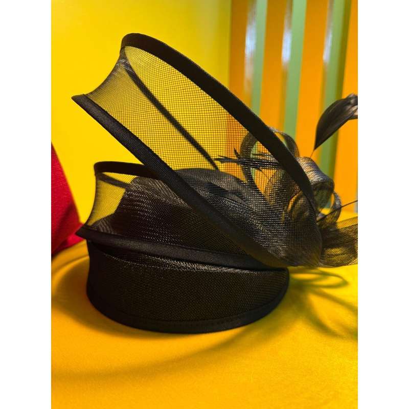 High-quality fascinator Vintage Elegant Net Derby Hat