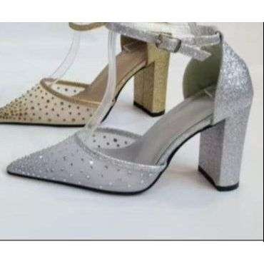 Pearls Decor High Chunky Block Closed Toe Heels