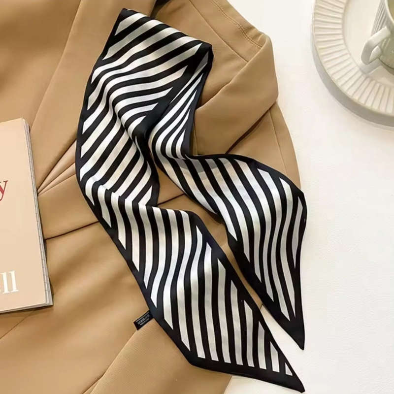 Vintage Polyester Headband, Versatile Accessory for Ponytail.