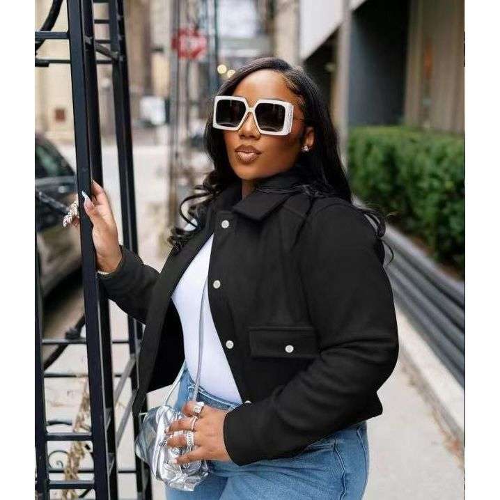 Structured Shoulder Boxy Crop Cargo Jacket