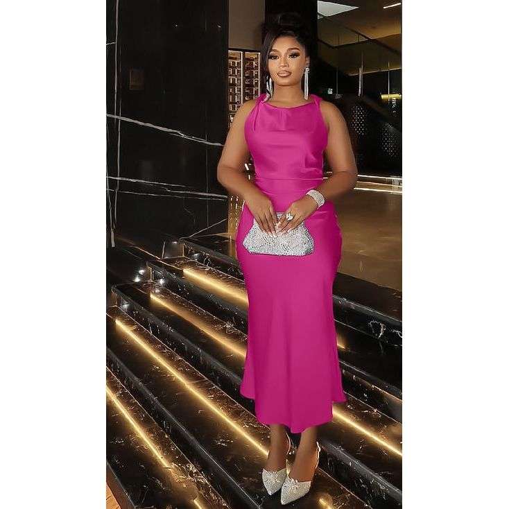 Round Neck Sleeveless Bodycon Midi Dress