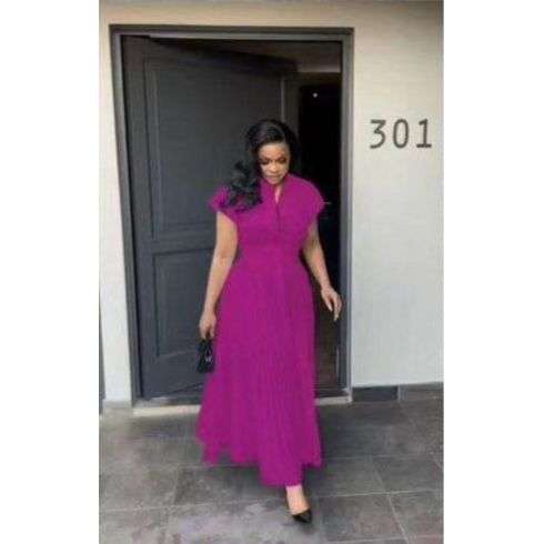 African Women V-neck Short Sleeve Solid Color Dress.