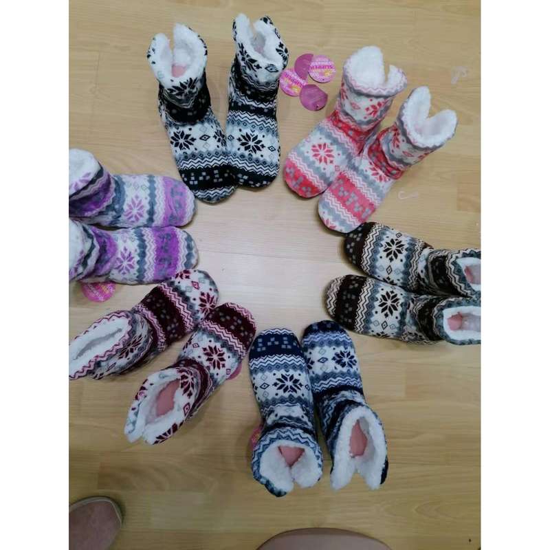 High Warm Print Non-slip Rubber Sole Thick Shoe Socks