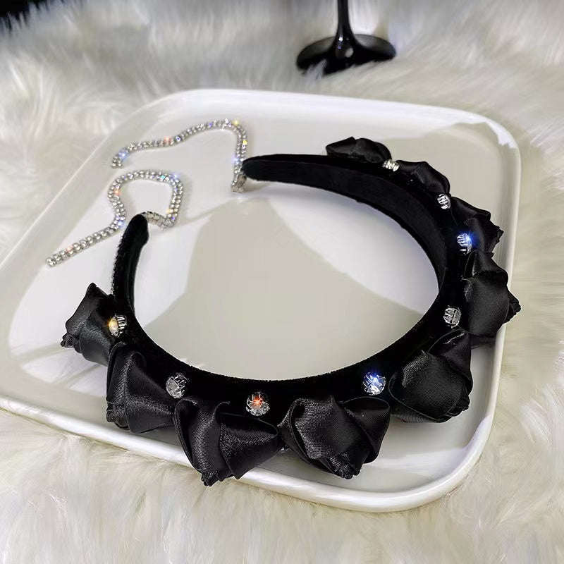 Rhinestone Snowflake Pleated Hairbands.