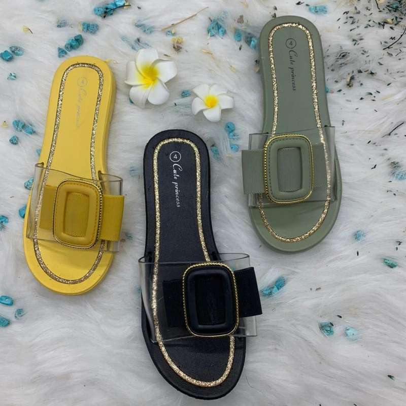 Flat Sandals 