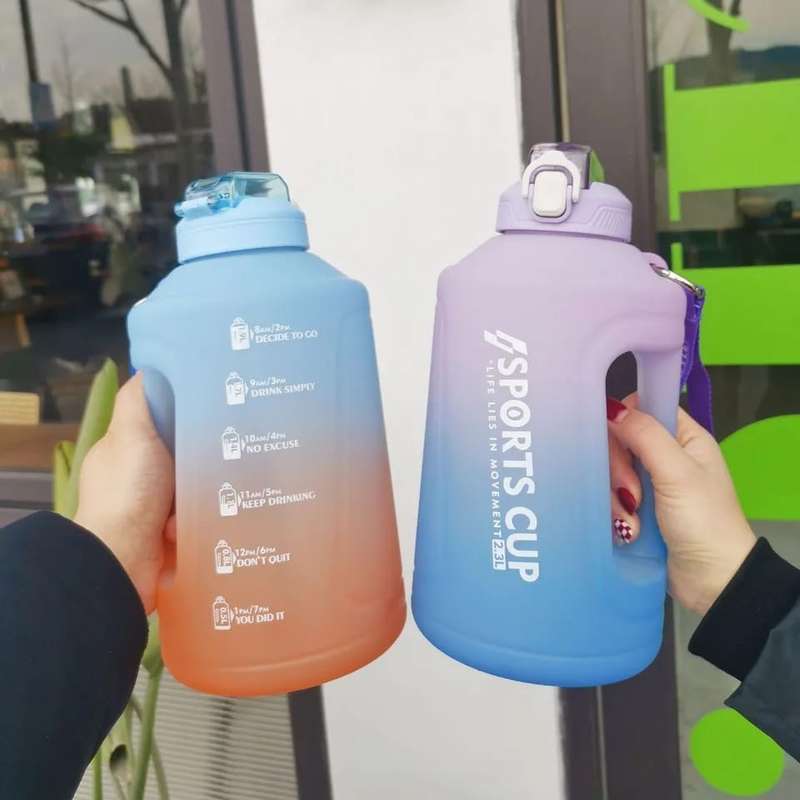 Water Bottle - BLACK