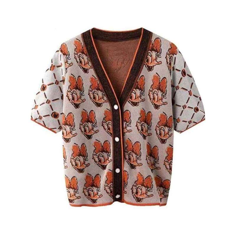 Buttoned Printed V-Neck T-Shirt