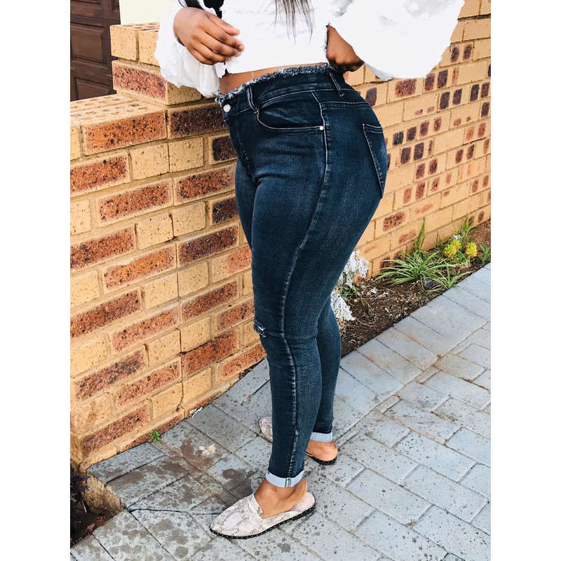 Distressed High Waisted skinny jeans