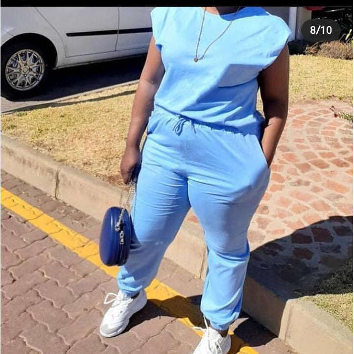 Sleeveless Top and Pants Set 
