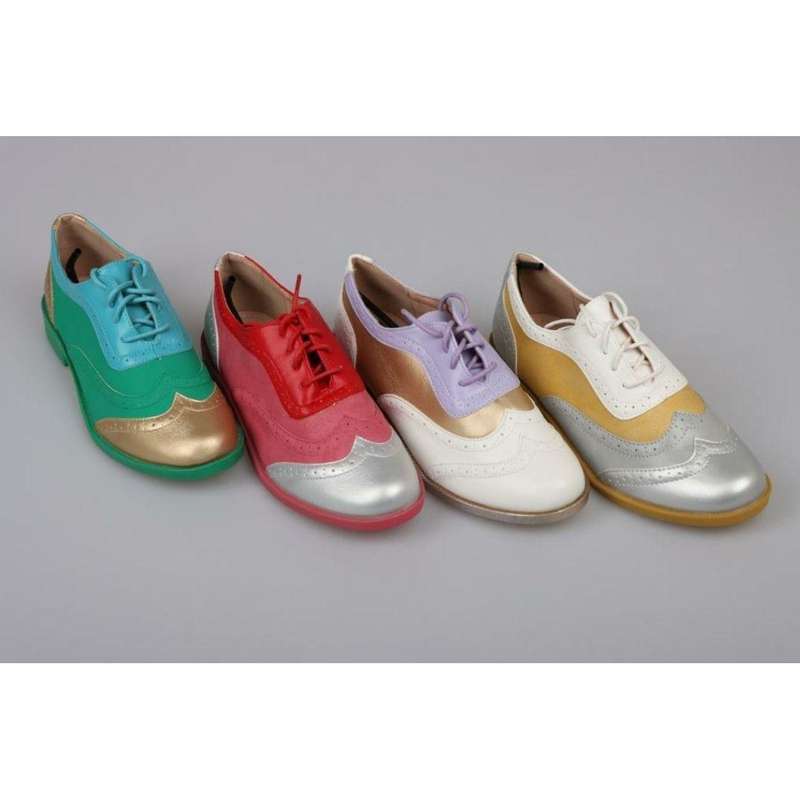 Lace-up Oxford Shoes