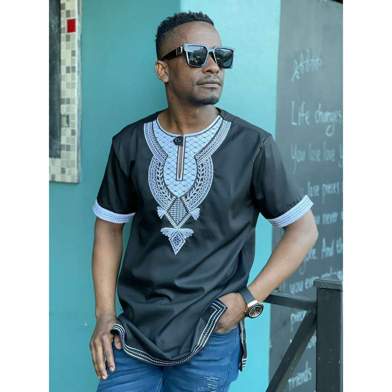 Mens African Vintage Embroidered T-Shirt - BLUE / 3XL