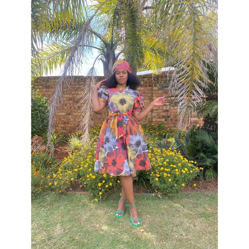 Short Sleeve High Waist Printed Dress - 40