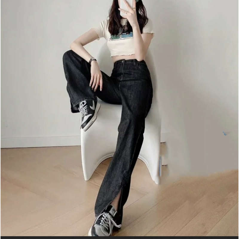 High Waisted Bottom Slit Boyfriend Jeans