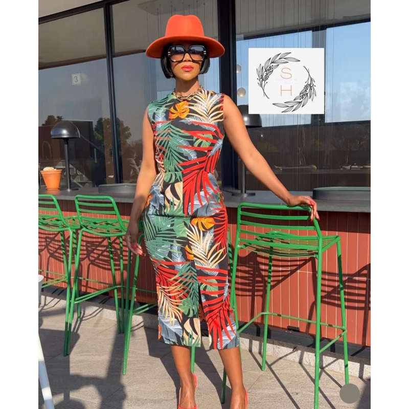 Sleeveless Floral Bodycon Dress