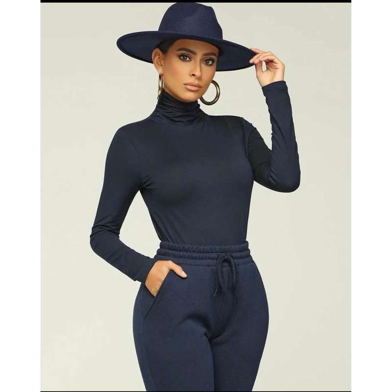 Light Turtleneck  Poloneck