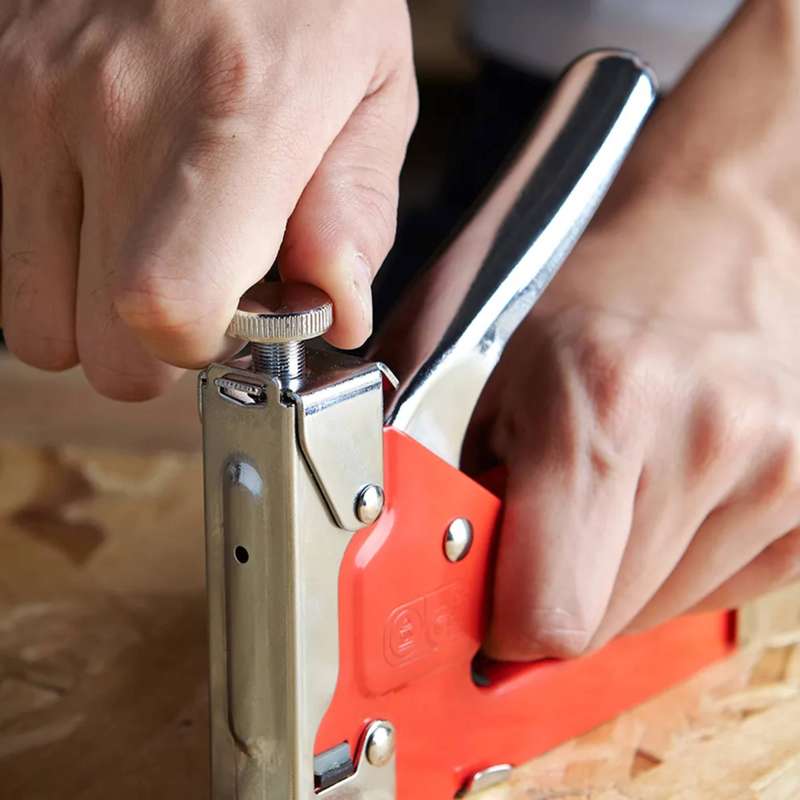 DEKTON 3-in-1 Staple Gun with Staples