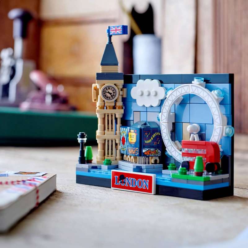 LEGO 40569 Creator London Postcard