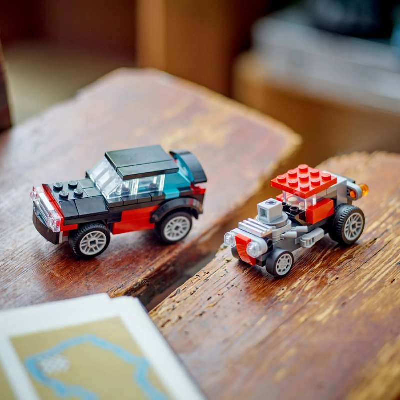 LEGO 31146 Creator 3-in-1 Flatbed Truck with Helicopter