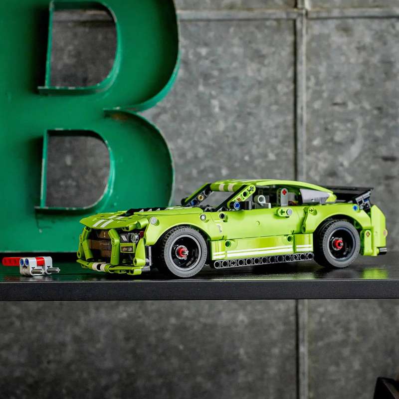 LEGO 42138 Technic Ford Mustang Shelby GT500